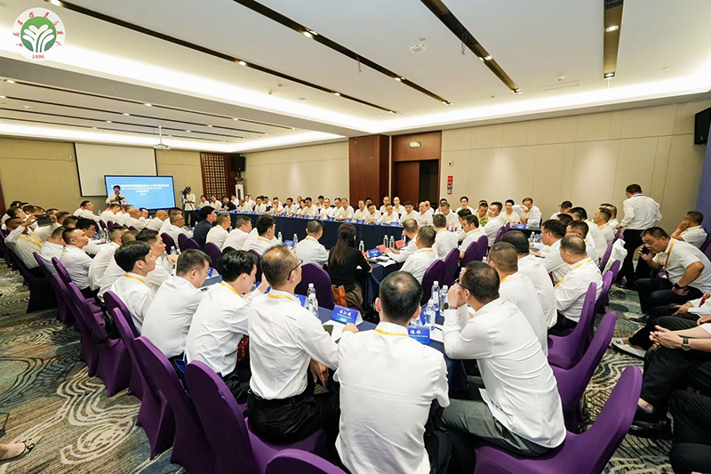 昆明市泉州商会应邀参加云南省首届在滇闽籍商协会工作交流座谈会
